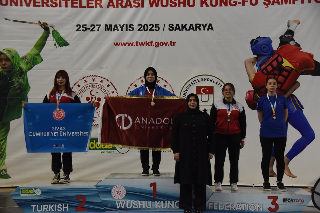 TÜRKİYE ÜNİVERSİTELER ARASI WUSHU KUNG FU ŞAMPİYONASI SAKARYA’DA DÜZENLENDİ
